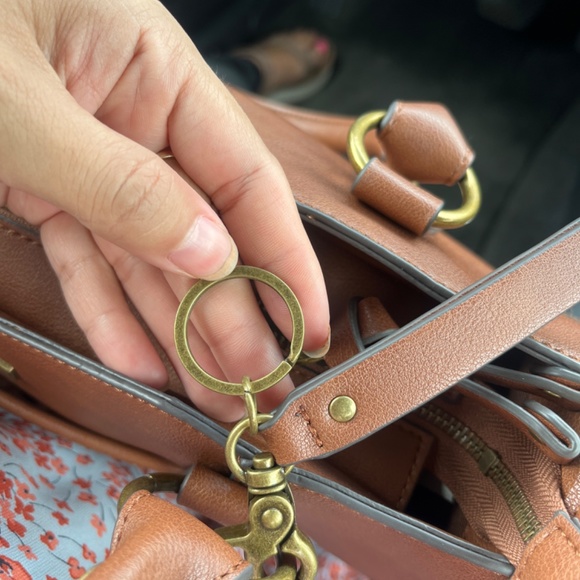 Frye and Co - Picture 5 of 5